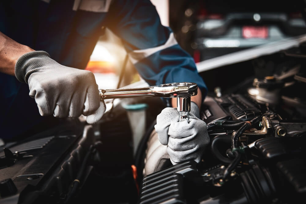 A Step By Step Breakdown Of The Oil Change Process